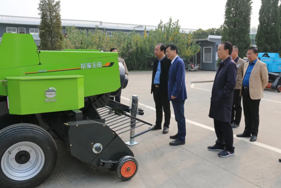 省農(nóng)業(yè)機械技術中心主任、黨委書記凌中南一行蒞臨花溪科技調(diào)研